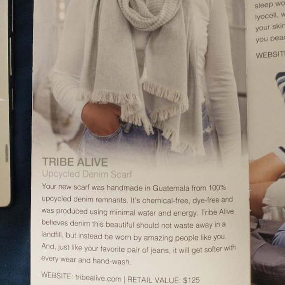 NEW TRIBE ALIVE UPCYCLED DENIM SCARF BE KIND - Picture 4 of 4